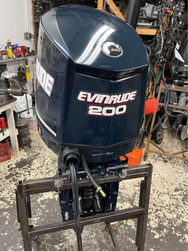 2011 Evinrude 200 Engine - Commercial View