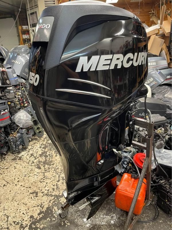 2011 Mercury 150 Engine - Commercial View